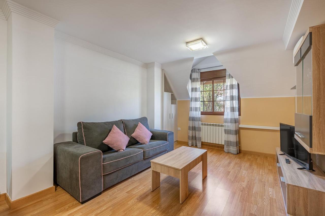 מונאצ'יל Apartamento Ladera De Sierra Nevada מראה חיצוני תמונה